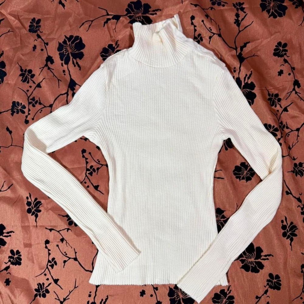 The Range Off-White Ribbed Button Mock Neck Top – Size S